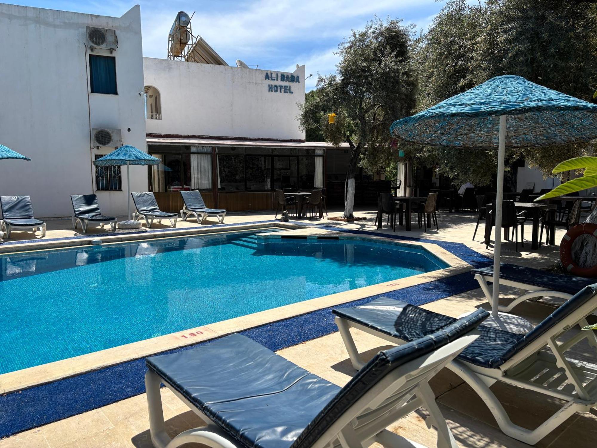 Ali Baba Hotel Guembet Exterior foto