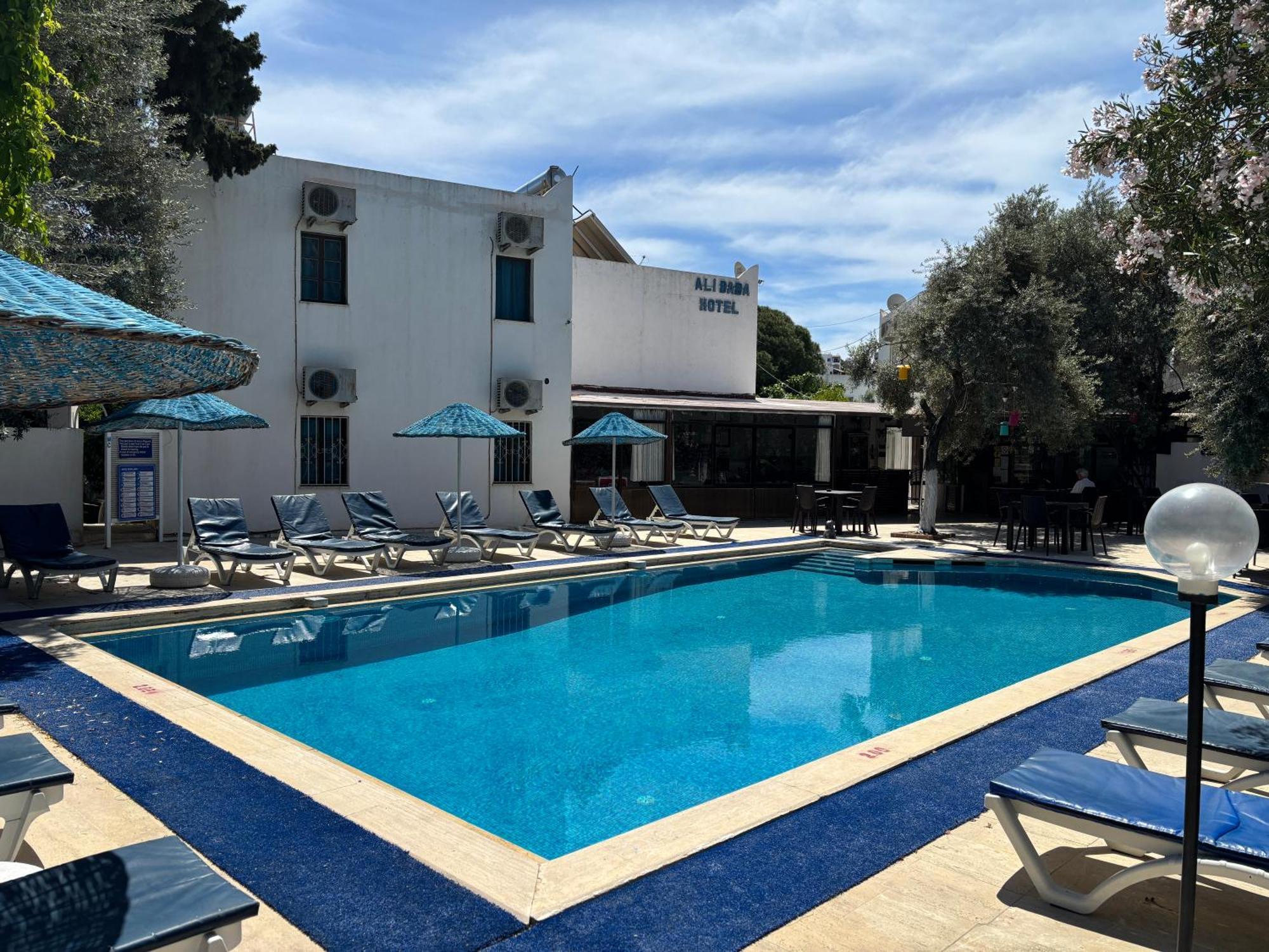 Ali Baba Hotel Guembet Exterior foto
